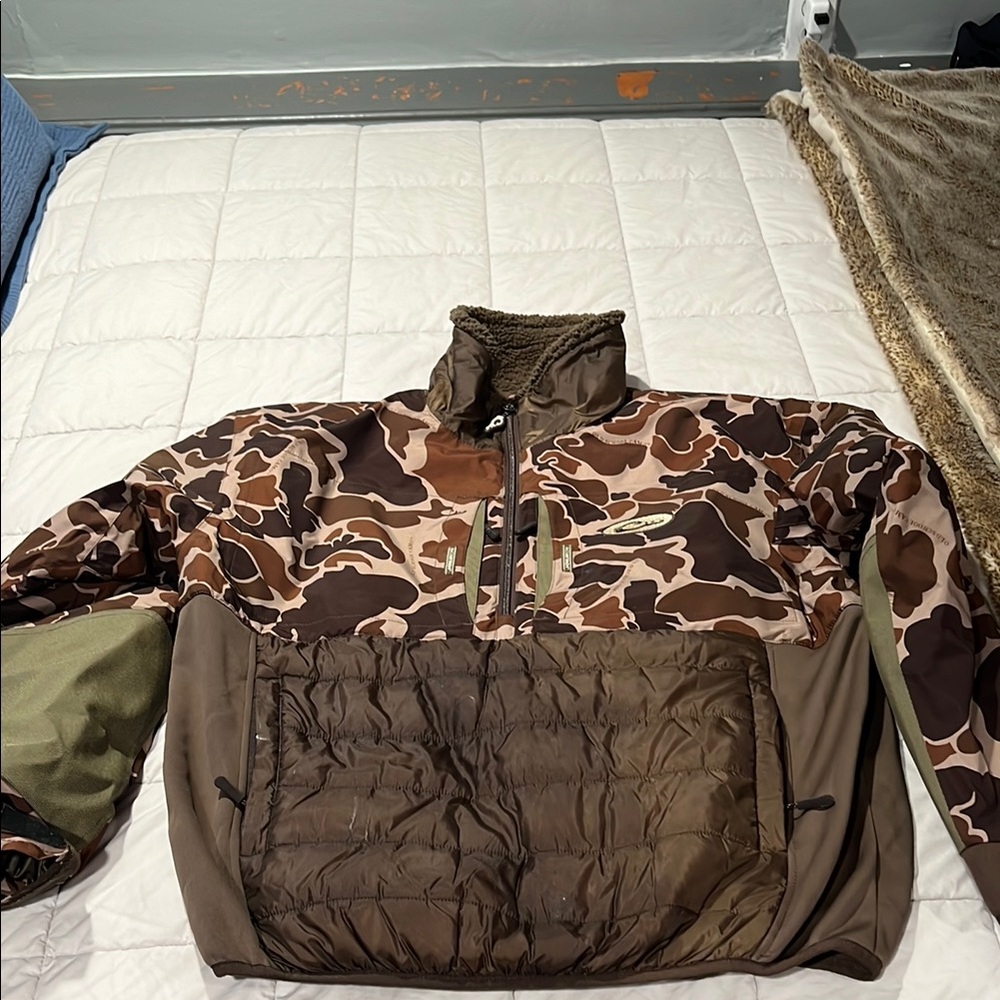 Drake men’s coat - size M- like new